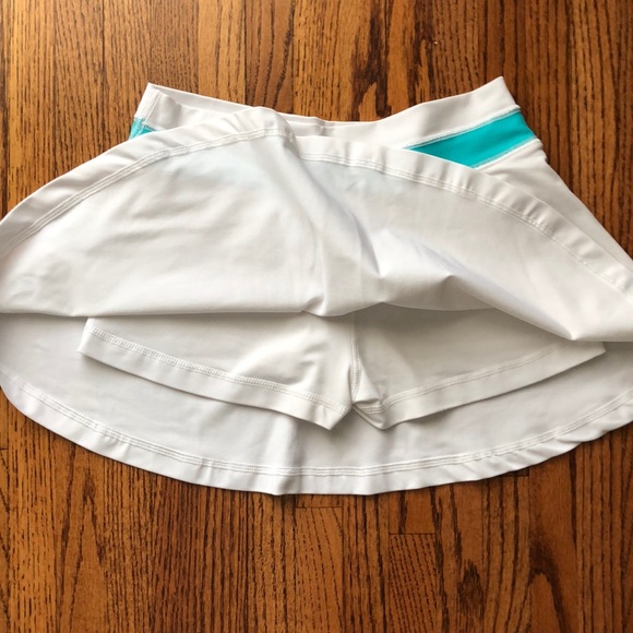 Triple Flip skirt - Picture 2 of 2